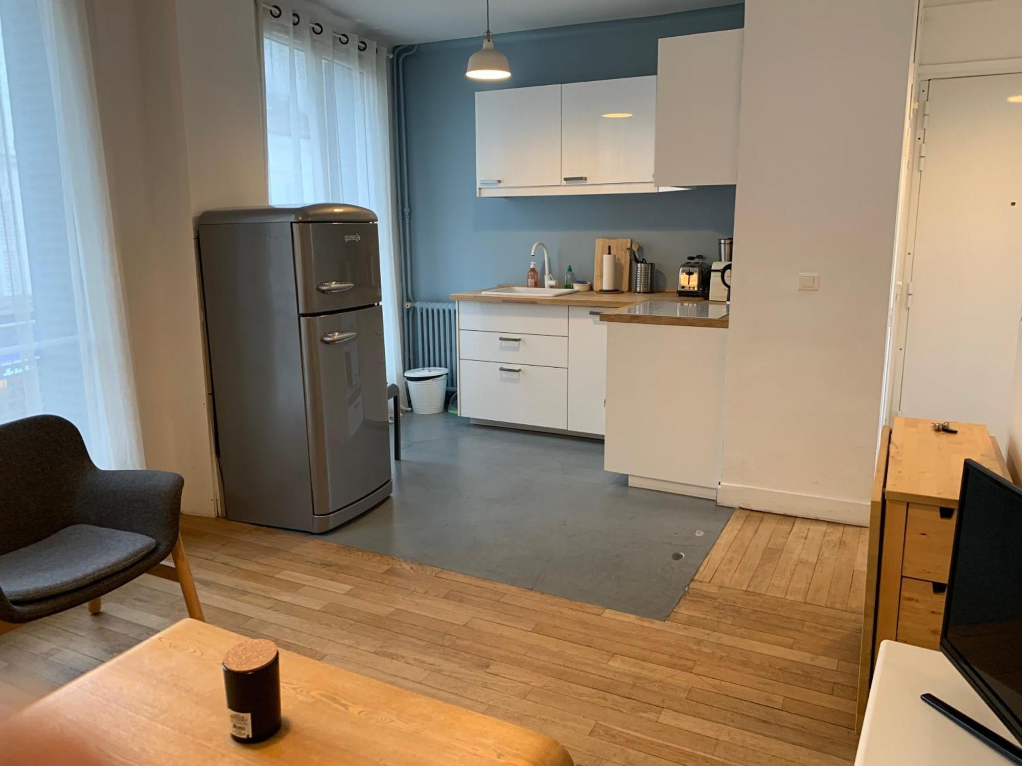 Elegant Paris Apartment Vincennes